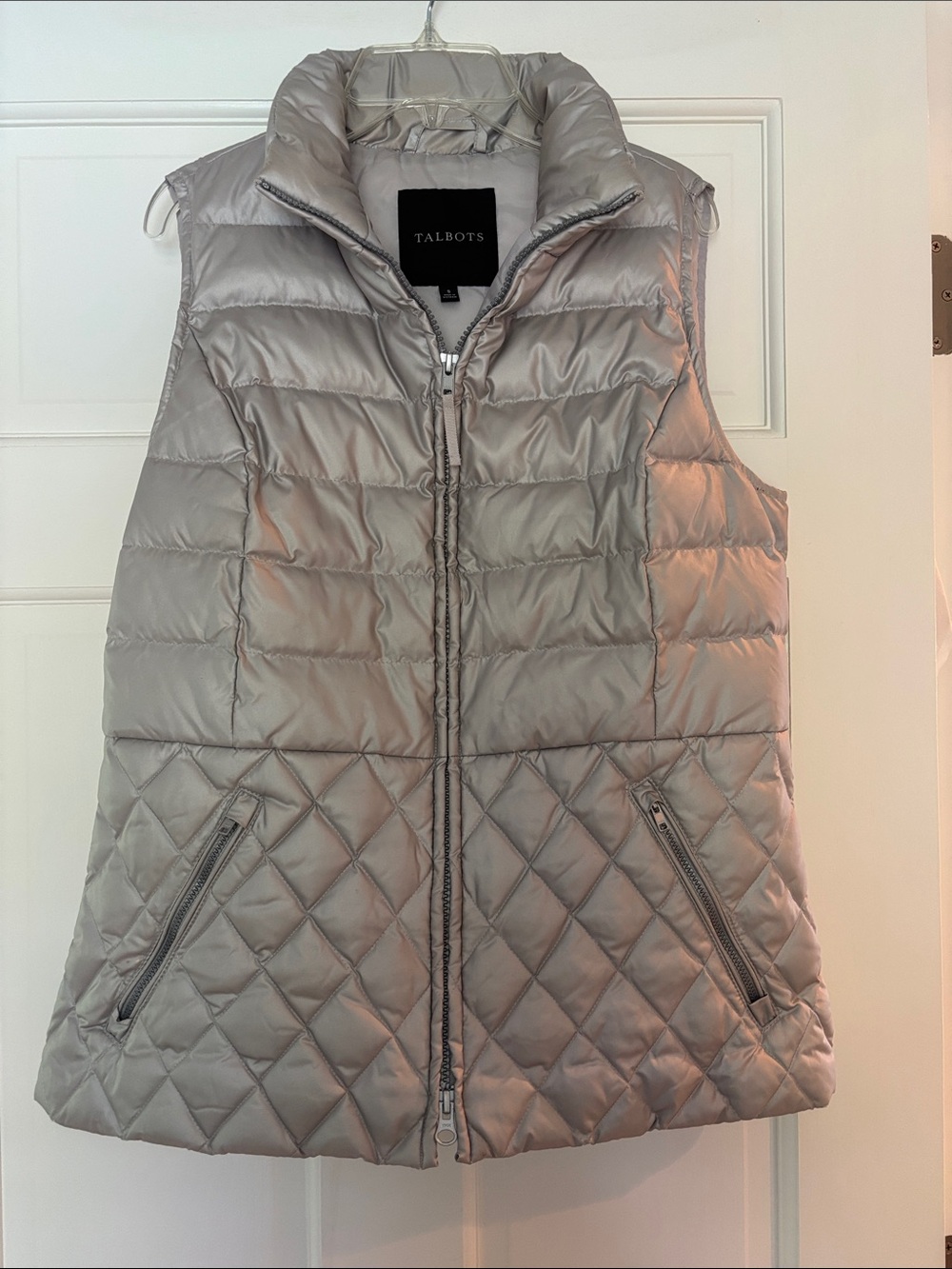 Talbots Quilted Packable Puffer Vest in Gray Size Small